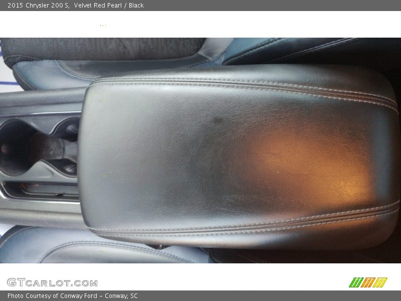 Velvet Red Pearl / Black 2015 Chrysler 200 S