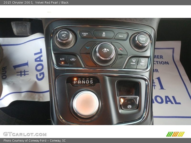 Velvet Red Pearl / Black 2015 Chrysler 200 S
