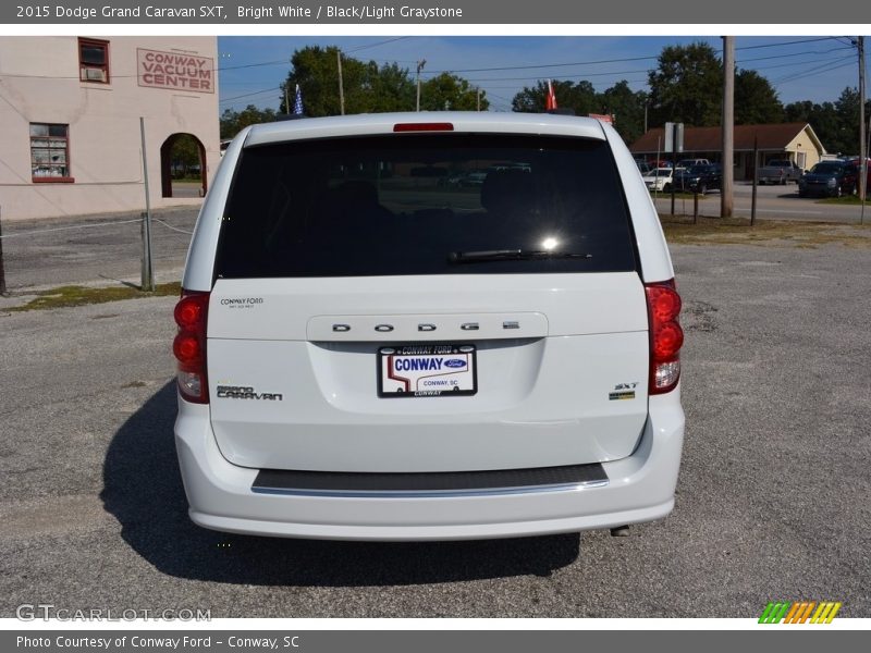 Bright White / Black/Light Graystone 2015 Dodge Grand Caravan SXT