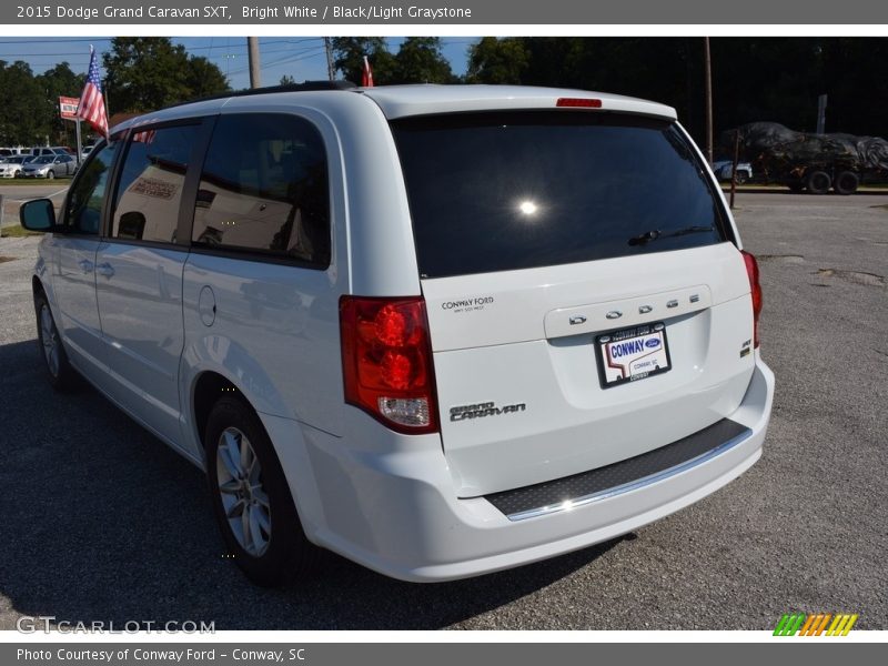 Bright White / Black/Light Graystone 2015 Dodge Grand Caravan SXT