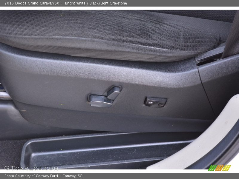 Bright White / Black/Light Graystone 2015 Dodge Grand Caravan SXT