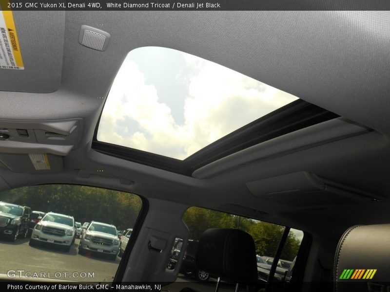 White Diamond Tricoat / Denali Jet Black 2015 GMC Yukon XL Denali 4WD