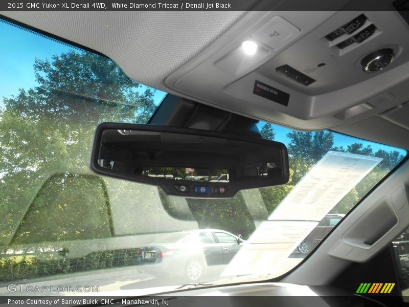 White Diamond Tricoat / Denali Jet Black 2015 GMC Yukon XL Denali 4WD