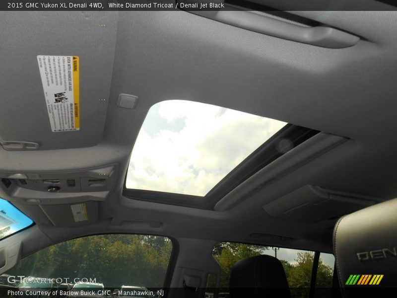 White Diamond Tricoat / Denali Jet Black 2015 GMC Yukon XL Denali 4WD