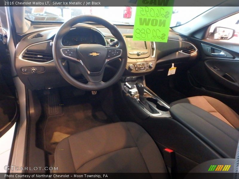 Silver Ice Metallic / Jet Black 2016 Chevrolet Malibu LT
