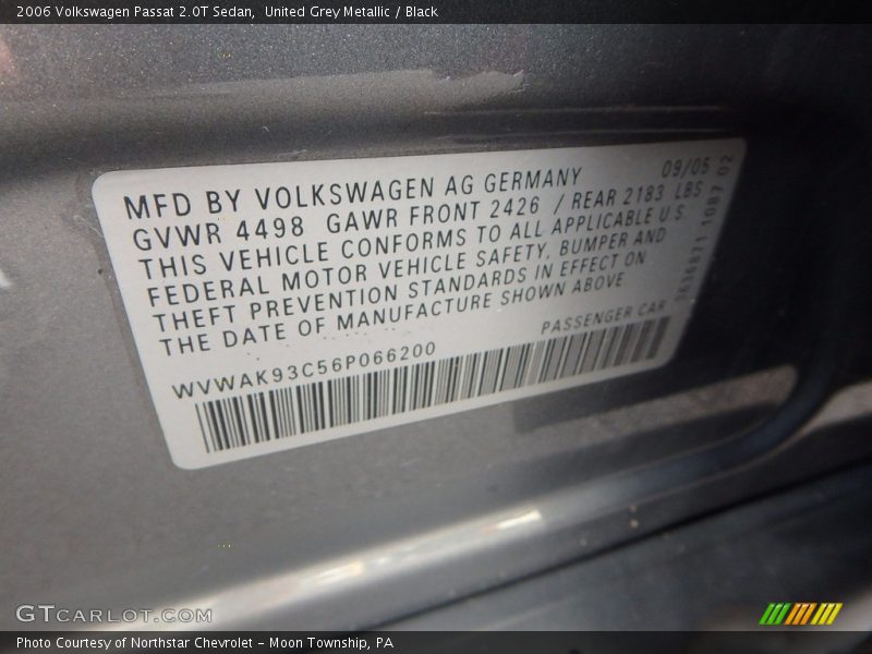 United Grey Metallic / Black 2006 Volkswagen Passat 2.0T Sedan