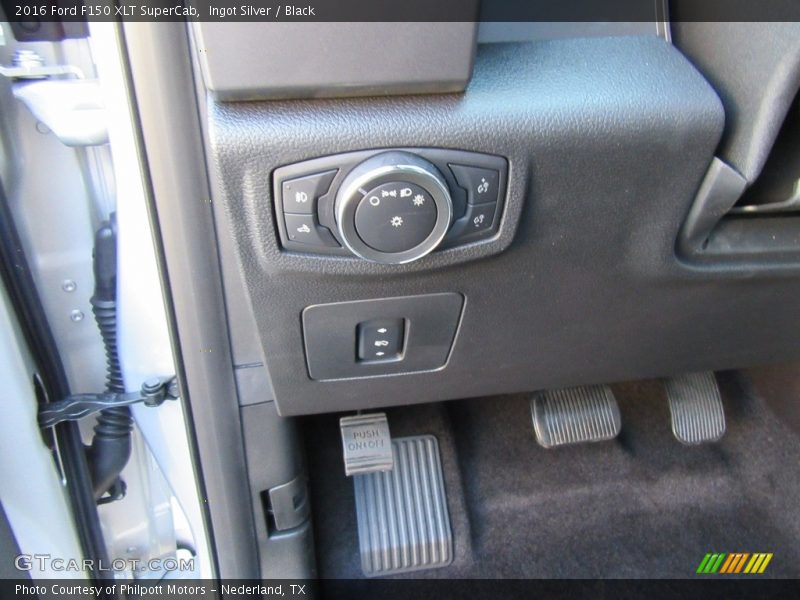 Ingot Silver / Black 2016 Ford F150 XLT SuperCab