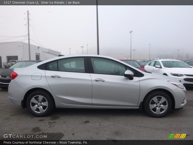 Silver Ice Metallic / Jet Black 2017 Chevrolet Cruze LS