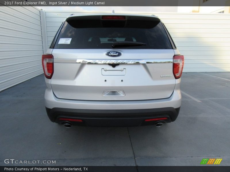 Ingot Silver / Medium Light Camel 2017 Ford Explorer FWD