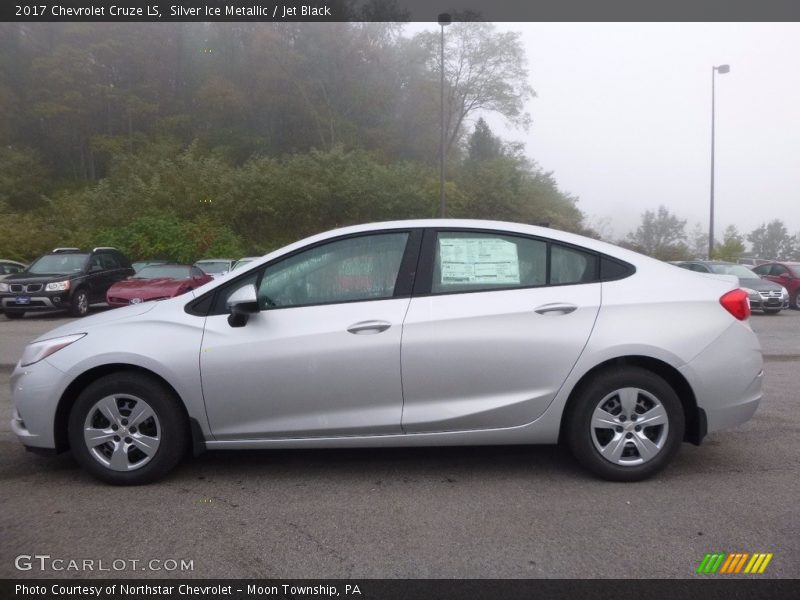 Silver Ice Metallic / Jet Black 2017 Chevrolet Cruze LS