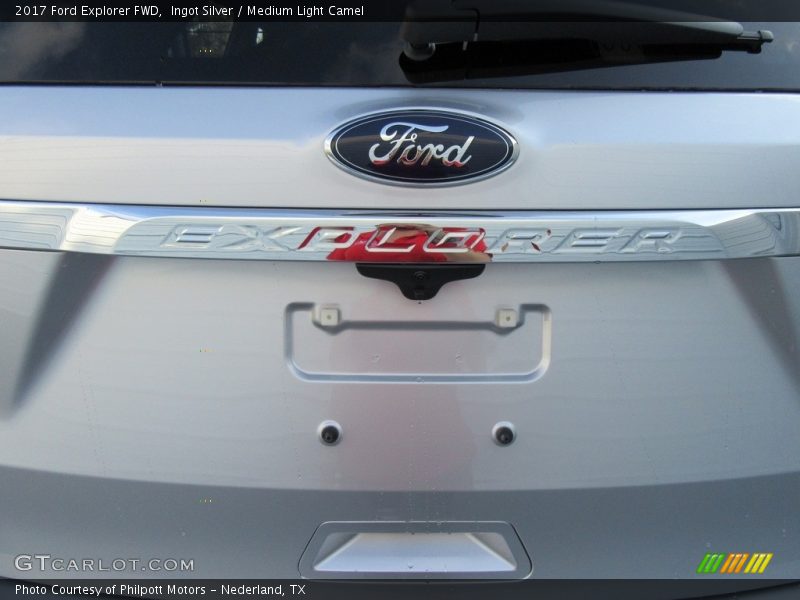 Ingot Silver / Medium Light Camel 2017 Ford Explorer FWD