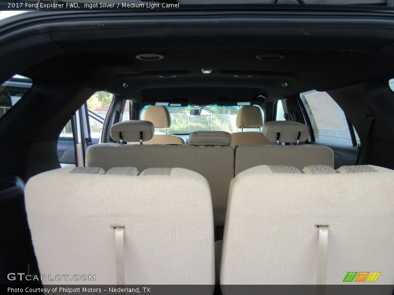 Ingot Silver / Medium Light Camel 2017 Ford Explorer FWD
