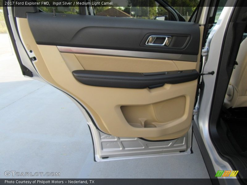 Ingot Silver / Medium Light Camel 2017 Ford Explorer FWD
