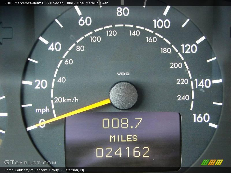 Black Opal Metallic / Ash 2002 Mercedes-Benz E 320 Sedan