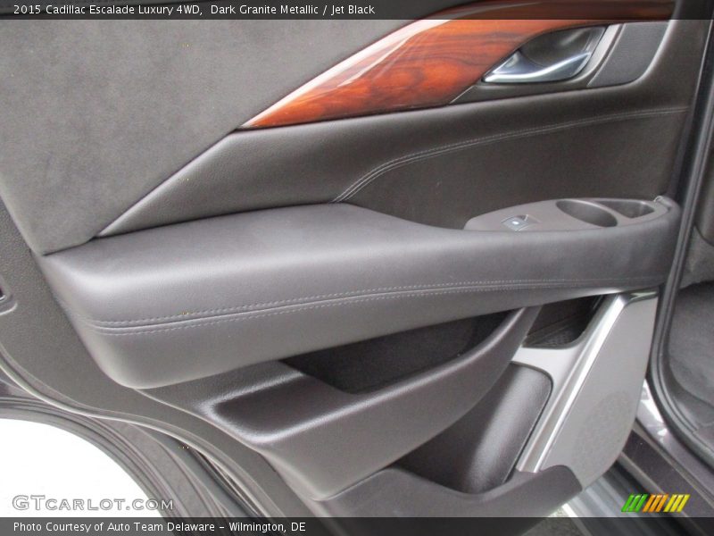 Dark Granite Metallic / Jet Black 2015 Cadillac Escalade Luxury 4WD