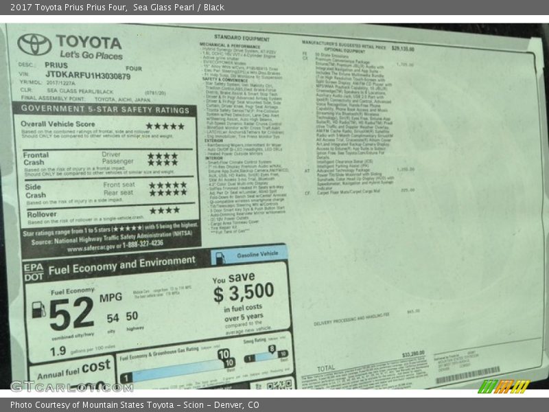 Sea Glass Pearl / Black 2017 Toyota Prius Prius Four