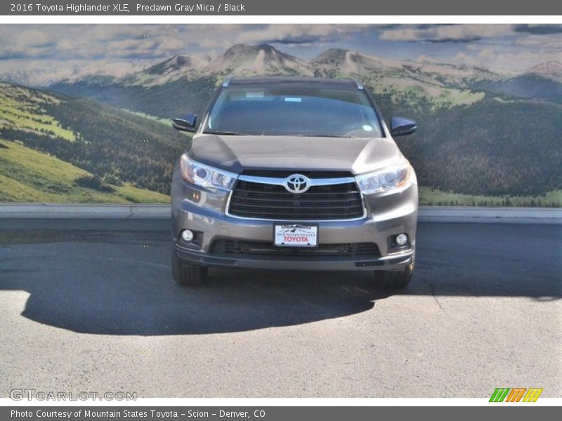 Predawn Gray Mica / Black 2016 Toyota Highlander XLE