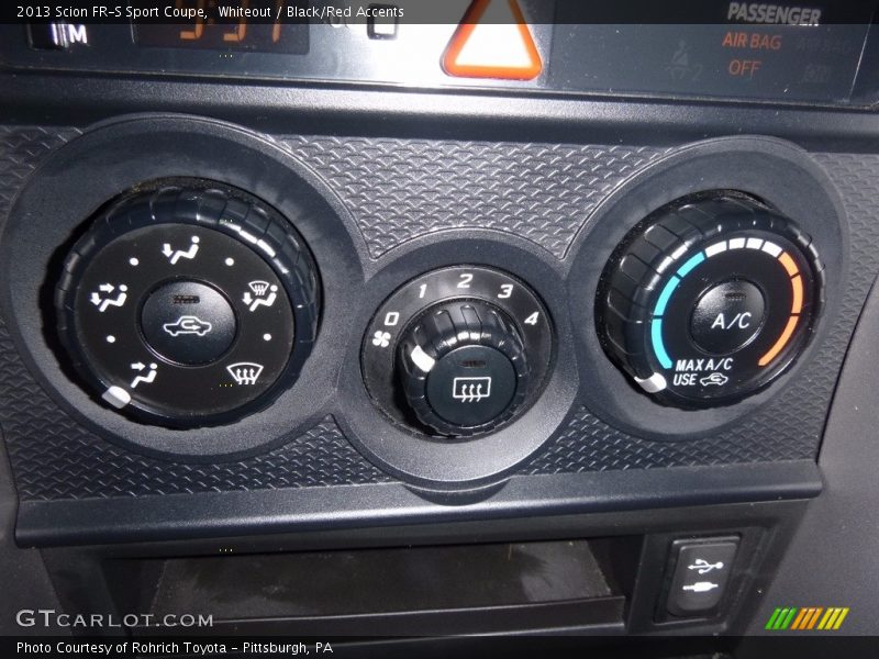 Whiteout / Black/Red Accents 2013 Scion FR-S Sport Coupe