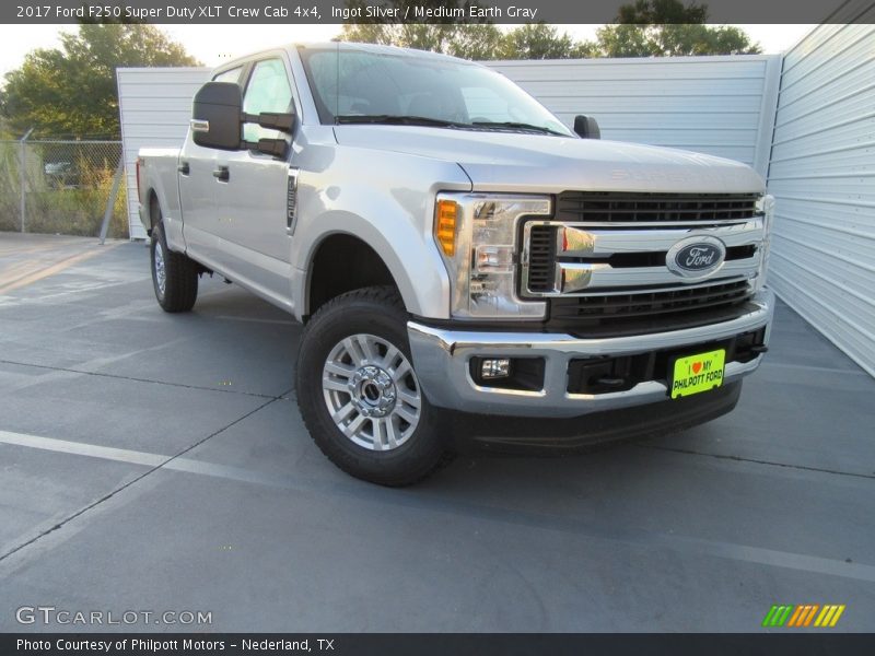 Ingot Silver / Medium Earth Gray 2017 Ford F250 Super Duty XLT Crew Cab 4x4