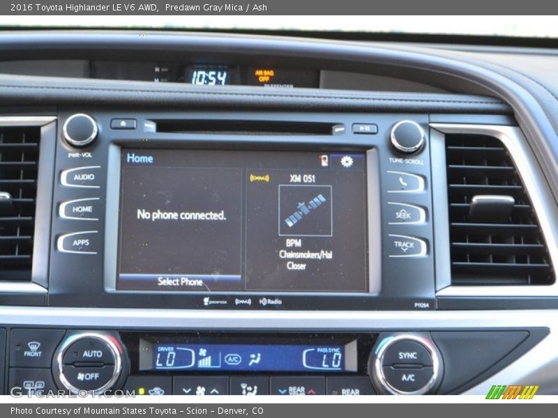 Predawn Gray Mica / Ash 2016 Toyota Highlander LE V6 AWD