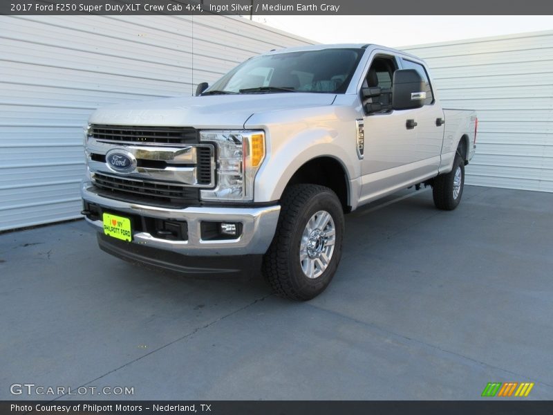 Ingot Silver / Medium Earth Gray 2017 Ford F250 Super Duty XLT Crew Cab 4x4