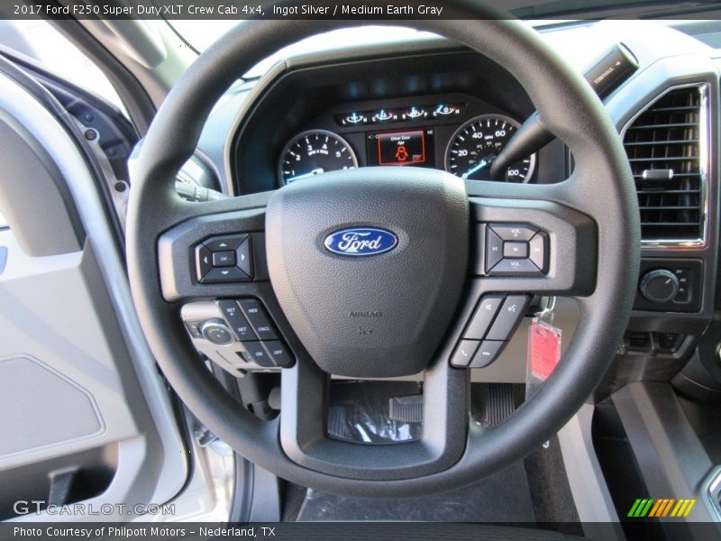 Ingot Silver / Medium Earth Gray 2017 Ford F250 Super Duty XLT Crew Cab 4x4