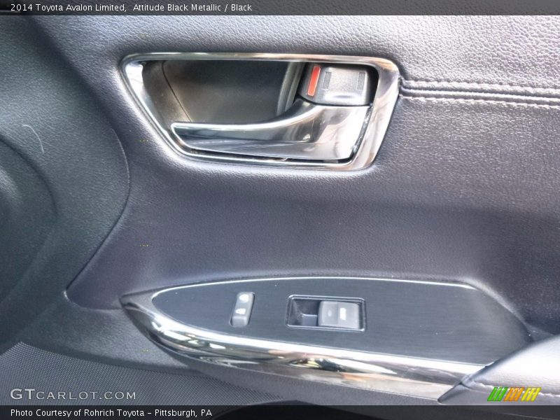 Attitude Black Metallic / Black 2014 Toyota Avalon Limited