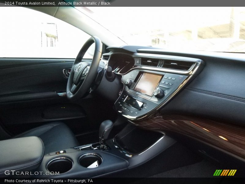 Attitude Black Metallic / Black 2014 Toyota Avalon Limited
