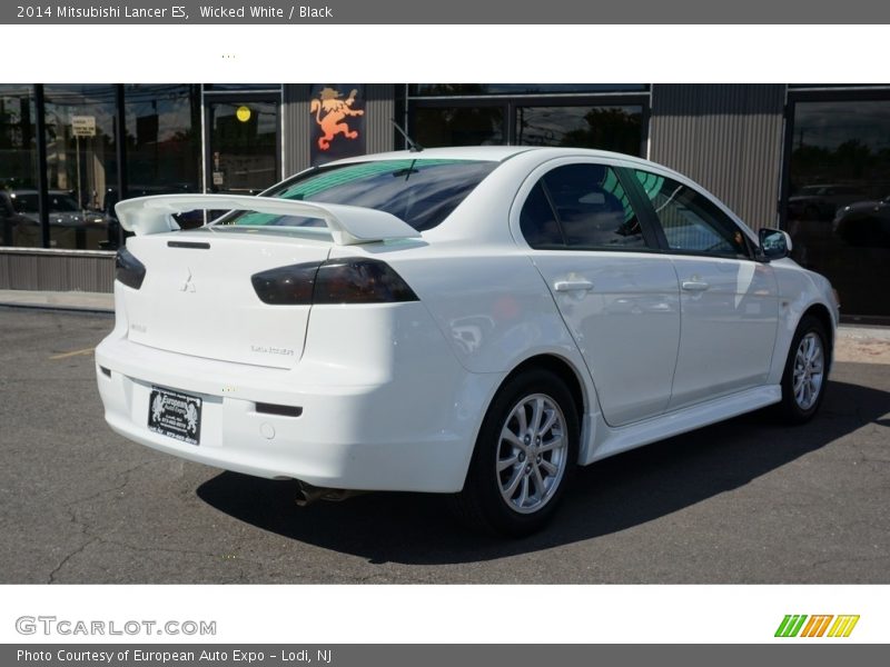 Wicked White / Black 2014 Mitsubishi Lancer ES