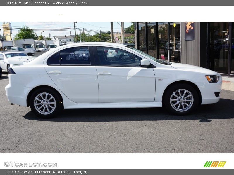 Wicked White / Black 2014 Mitsubishi Lancer ES