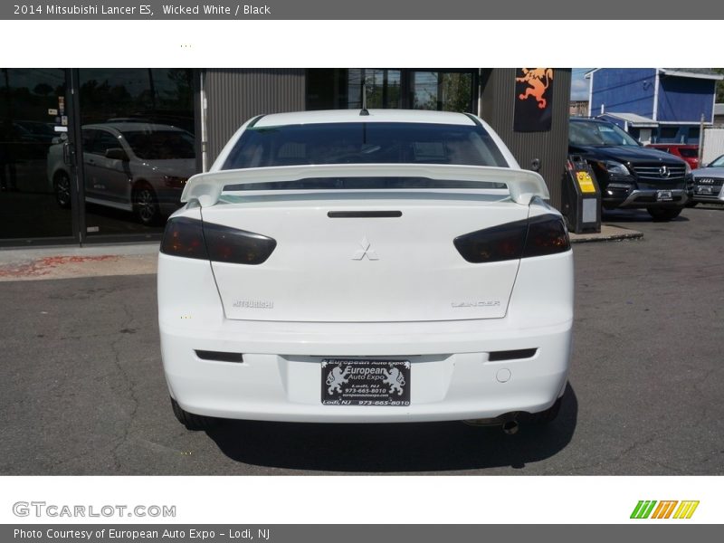 Wicked White / Black 2014 Mitsubishi Lancer ES