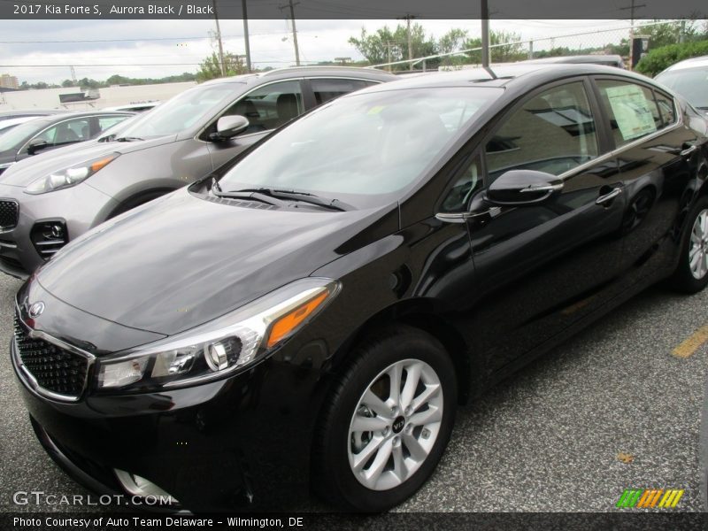 Aurora Black / Black 2017 Kia Forte S