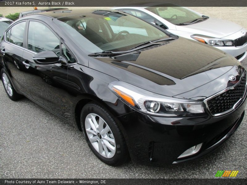 Aurora Black / Black 2017 Kia Forte S