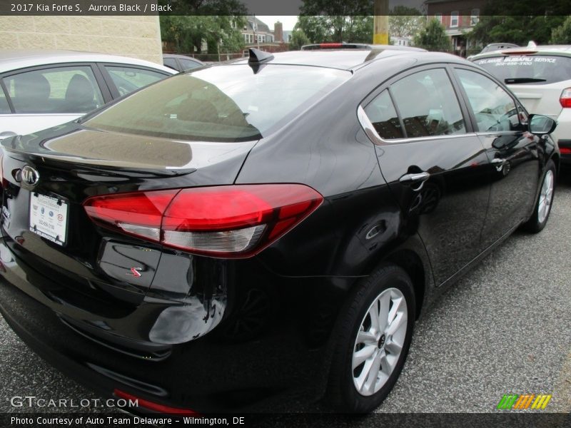 Aurora Black / Black 2017 Kia Forte S