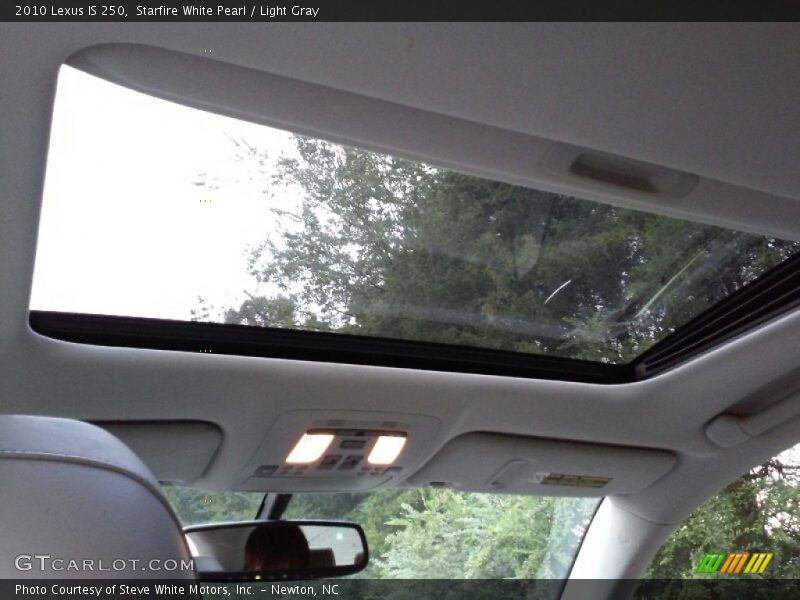 Starfire White Pearl / Light Gray 2010 Lexus IS 250