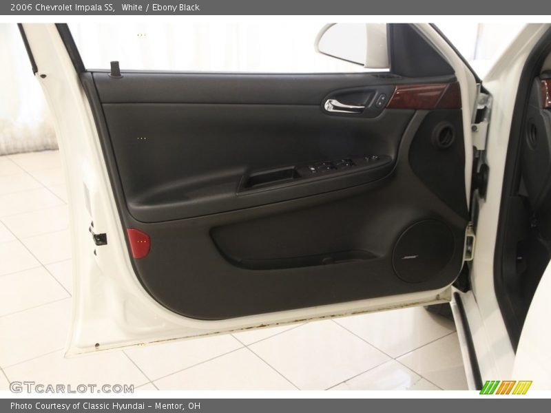 White / Ebony Black 2006 Chevrolet Impala SS