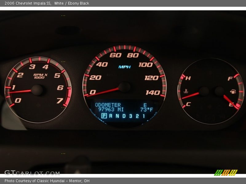 White / Ebony Black 2006 Chevrolet Impala SS