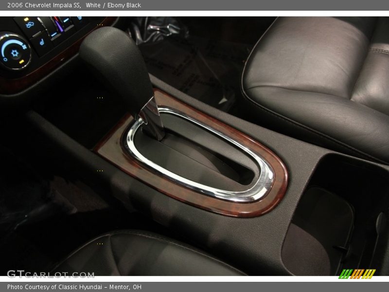White / Ebony Black 2006 Chevrolet Impala SS