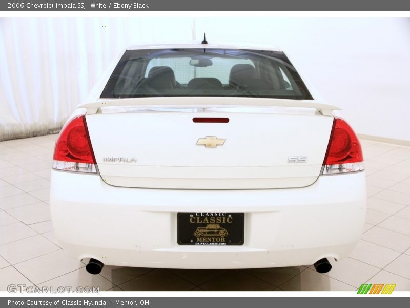 White / Ebony Black 2006 Chevrolet Impala SS