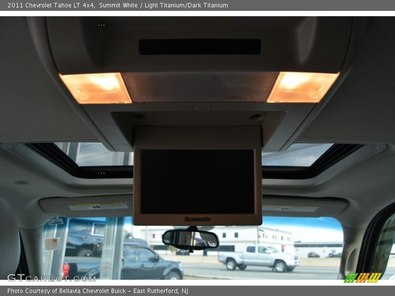 Summit White / Light Titanium/Dark Titanium 2011 Chevrolet Tahoe LT 4x4