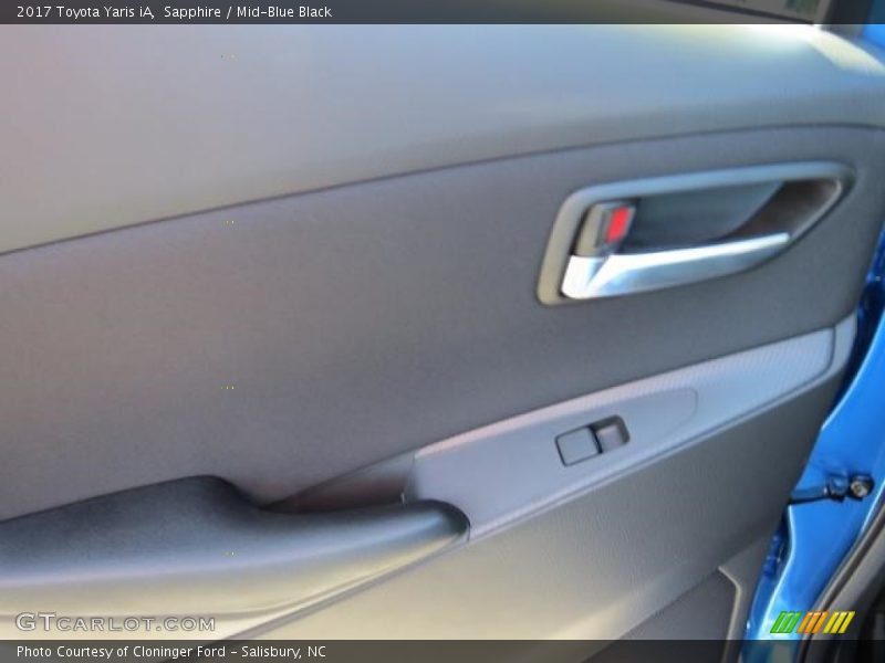 Sapphire / Mid-Blue Black 2017 Toyota Yaris iA