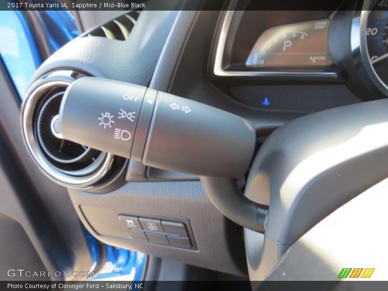 Controls of 2017 Yaris iA 
