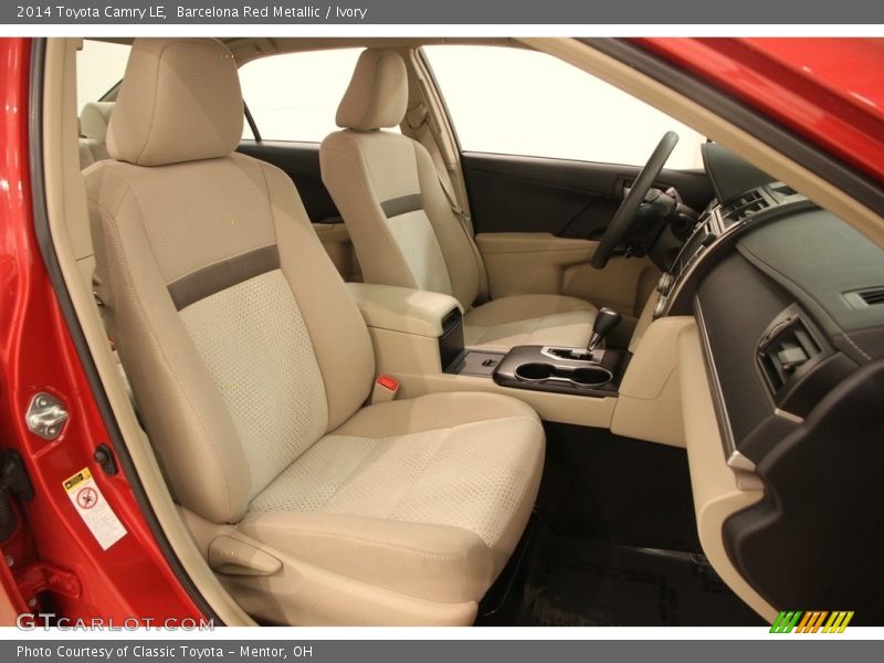 Barcelona Red Metallic / Ivory 2014 Toyota Camry LE