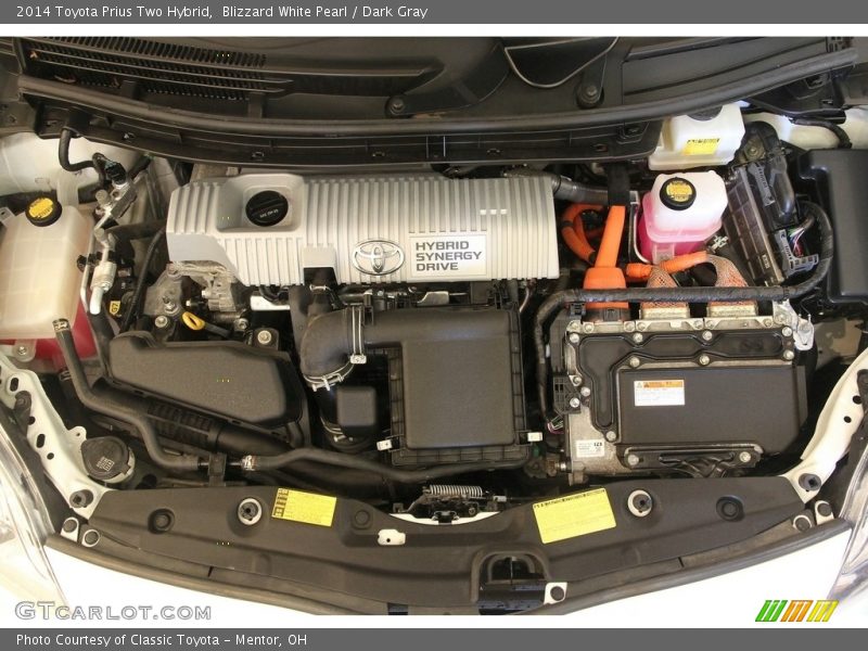 Blizzard White Pearl / Dark Gray 2014 Toyota Prius Two Hybrid