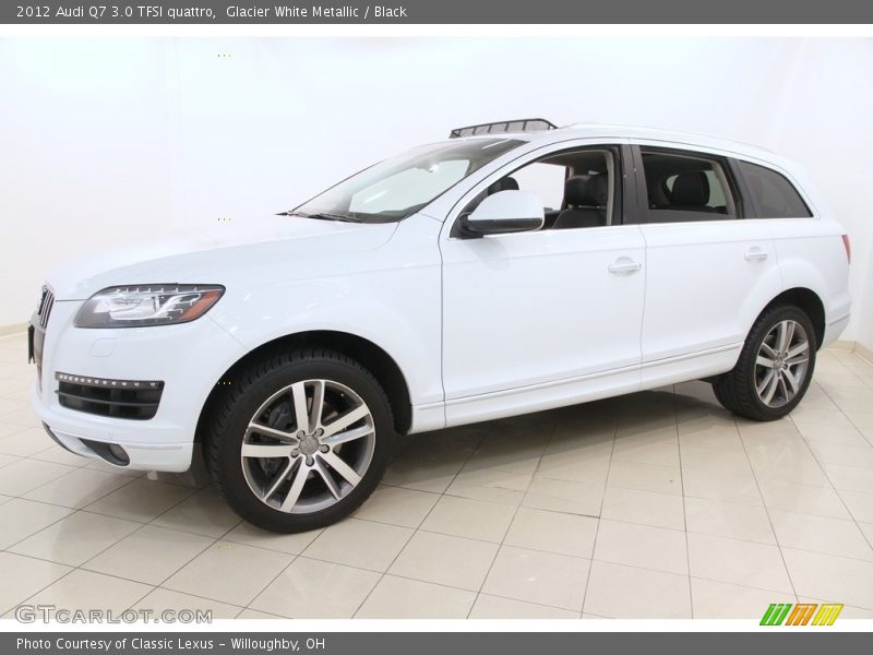 Front 3/4 View of 2012 Q7 3.0 TFSI quattro