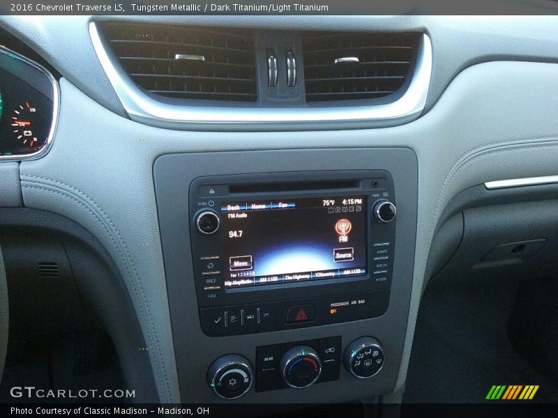 Tungsten Metallic / Dark Titanium/Light Titanium 2016 Chevrolet Traverse LS