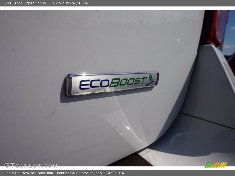 Oxford White / Dune 2015 Ford Expedition XLT