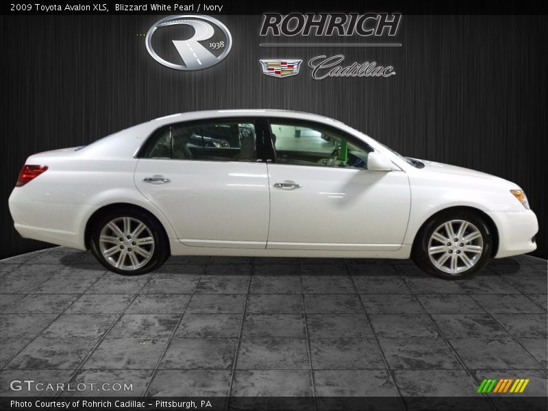 Blizzard White Pearl / Ivory 2009 Toyota Avalon XLS