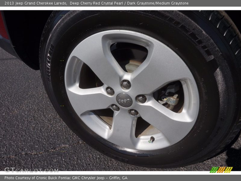Deep Cherry Red Crystal Pearl / Dark Graystone/Medium Graystone 2013 Jeep Grand Cherokee Laredo
