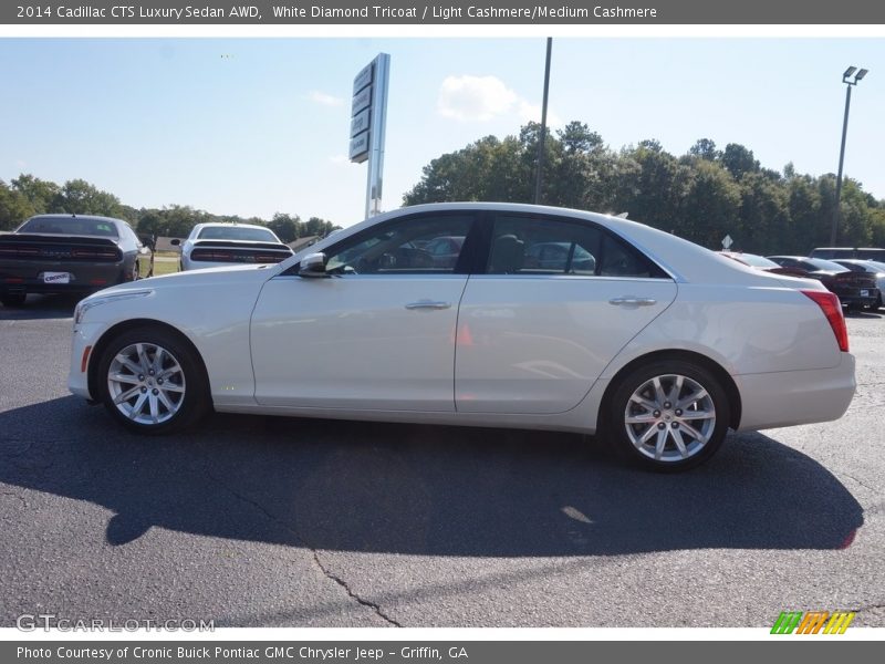 White Diamond Tricoat / Light Cashmere/Medium Cashmere 2014 Cadillac CTS Luxury Sedan AWD